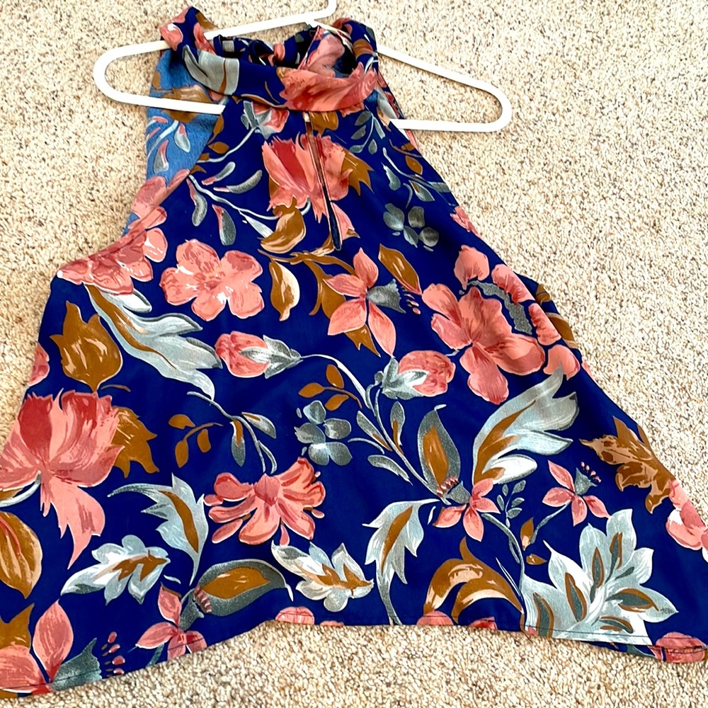 Alythea brand—new.  Flow bow back halter. Simply beautiful